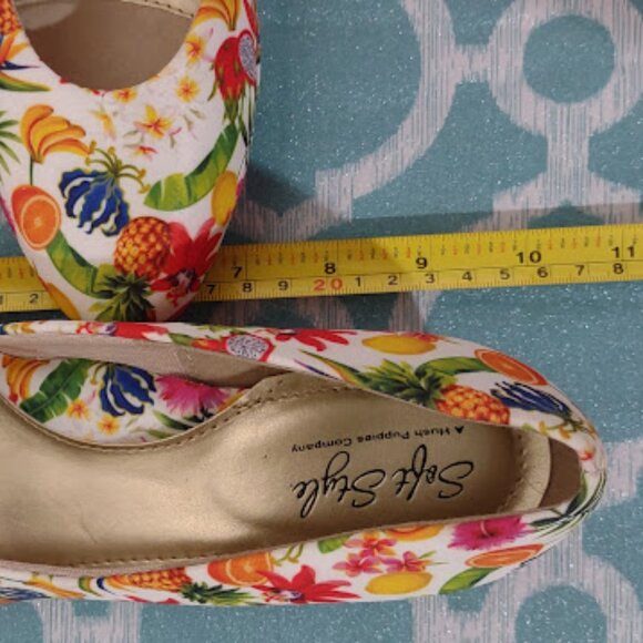 SOFT STYLE HUSH PUPPIES LOW HEEL PUMP TROPICAL FRUIT PRINT SUMMER SIZE 7 1/2 - Picture 10 of 11